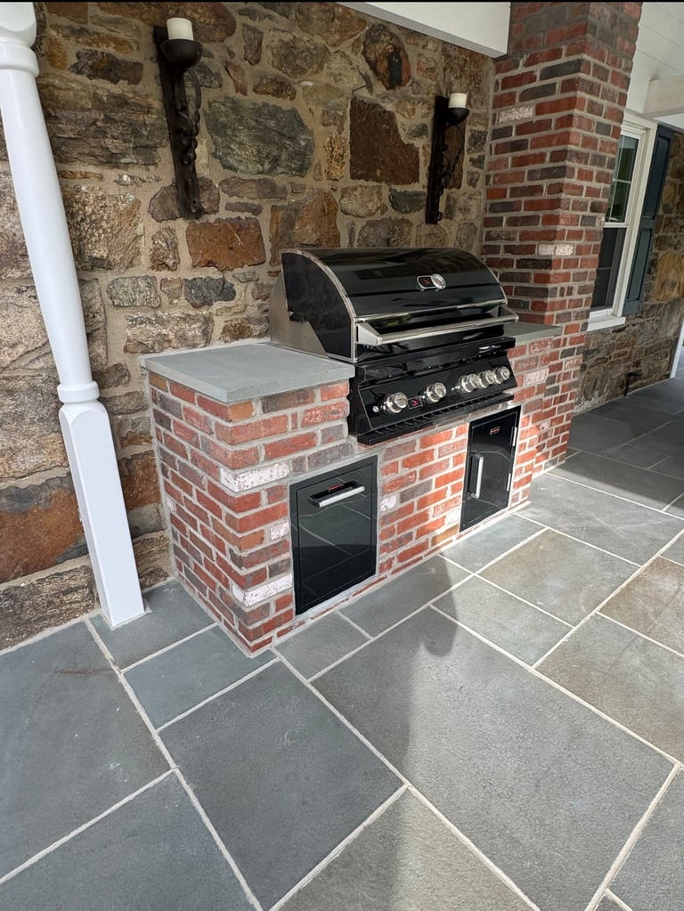 Outdoor Kitchens